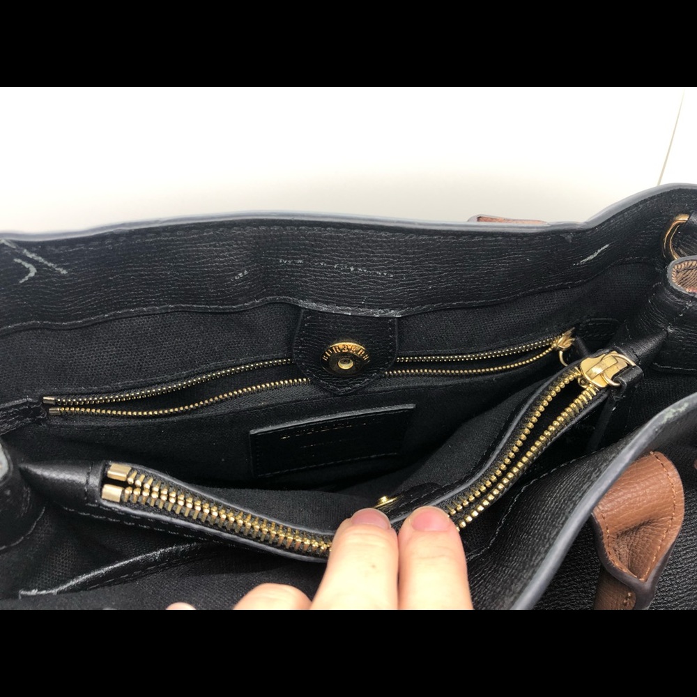 Burberry Medium Banner Tote Black and Brown Leather - Picture 6 of 11